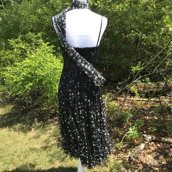 JS Collection Black Fit Flare Cocktail Dress Size 8 - Picture 6 of 10